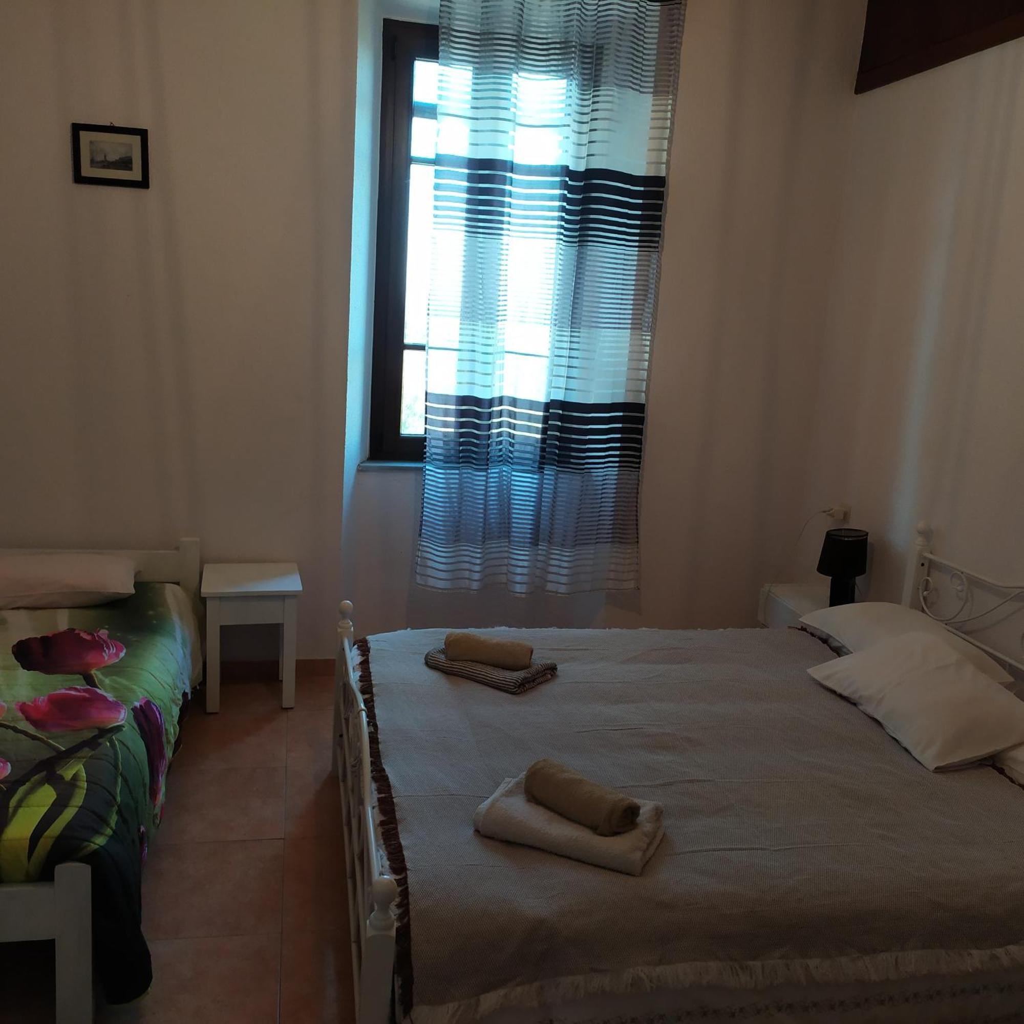 Nymph Hotel Salakos Bagian luar foto